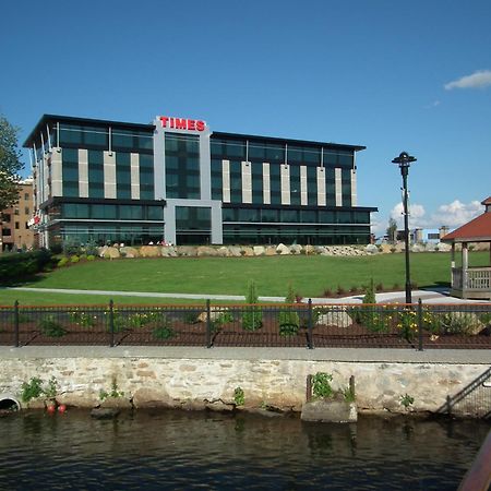 Grand Hotel Times Sherbrooke Exterior foto